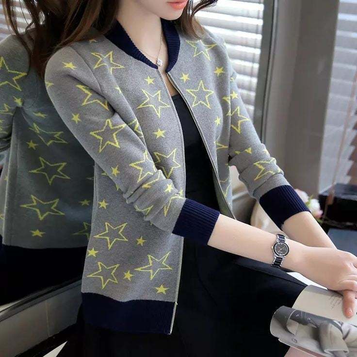 Premium Quality Star Printed Winter Zipper Jacket.